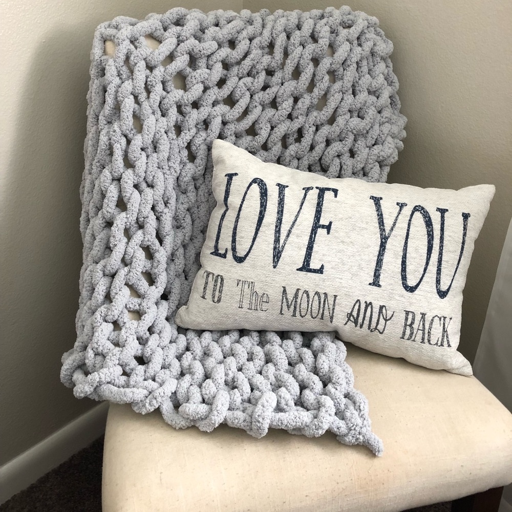 Knit baby blanket